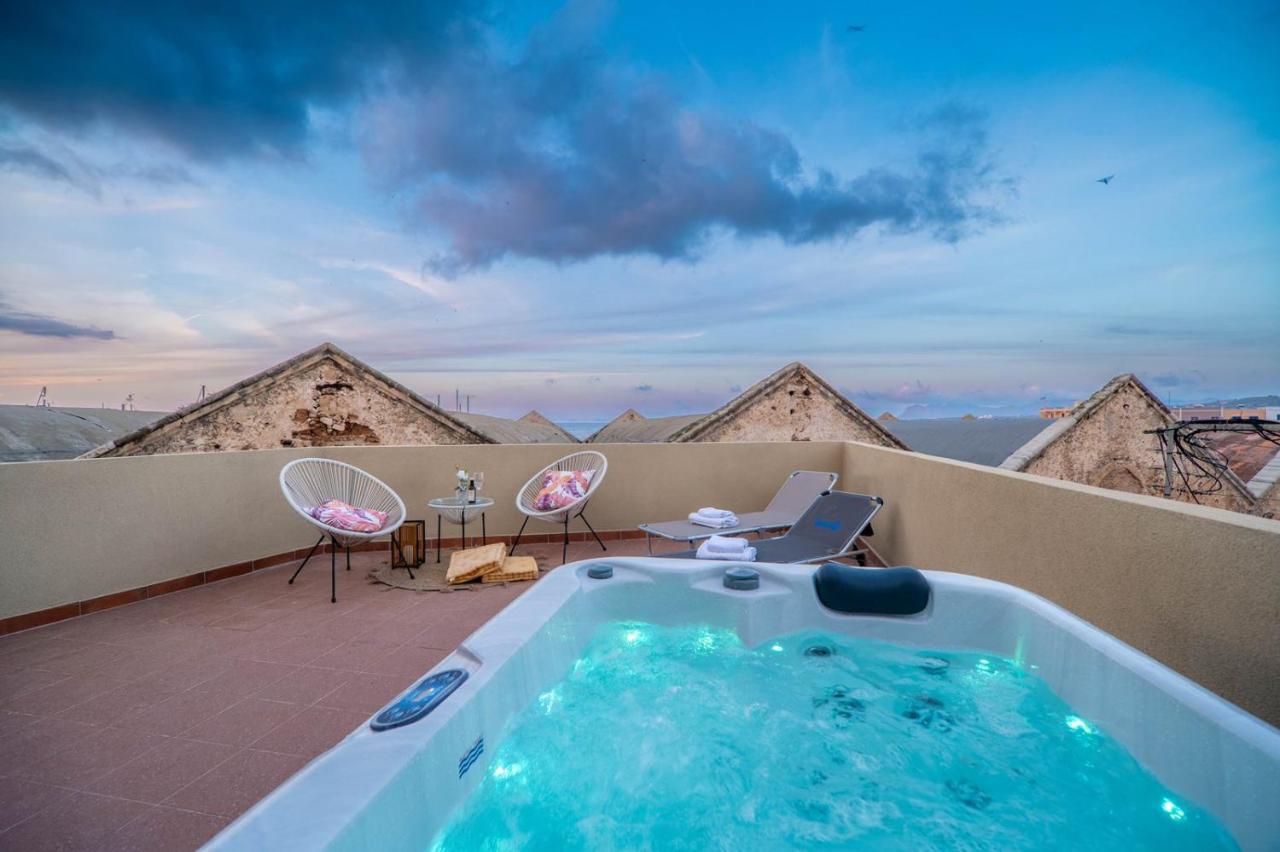 Solis Maisonette With Jacuzzi!! * Χανιά